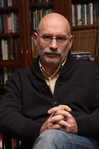 800px_b_akunin.jpg
