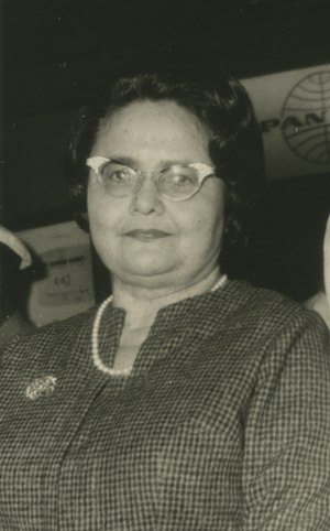 lossy_page1_300px_rachel_de_queiroz_1971tif.jpg