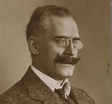 375px_1495_knut_hamsun_no_nb_digifoto_20150126_00002_bldsa_ha0239_cropped.jpg