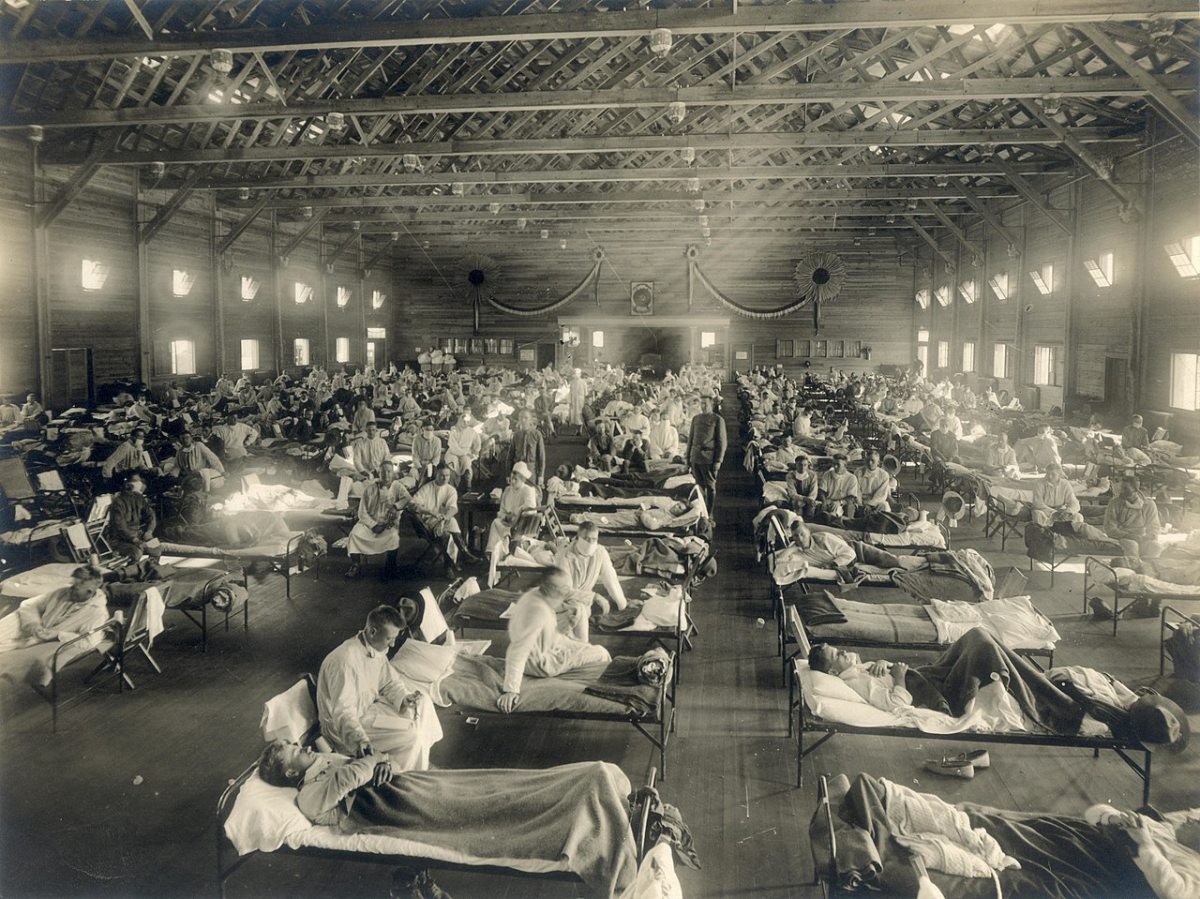 1280px_emergency_hospital_during_influenza_epidemic_camp_funston_kansas_ncp_1603.jpg