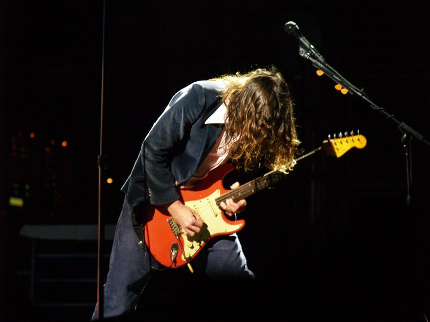 ccarsonchilipeppersvoodooexperience2006.jpg
