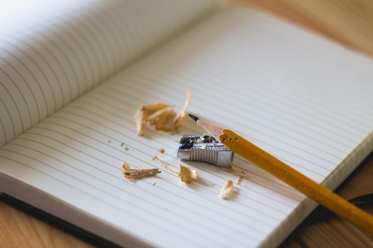 pencil_918449_1920.jpg