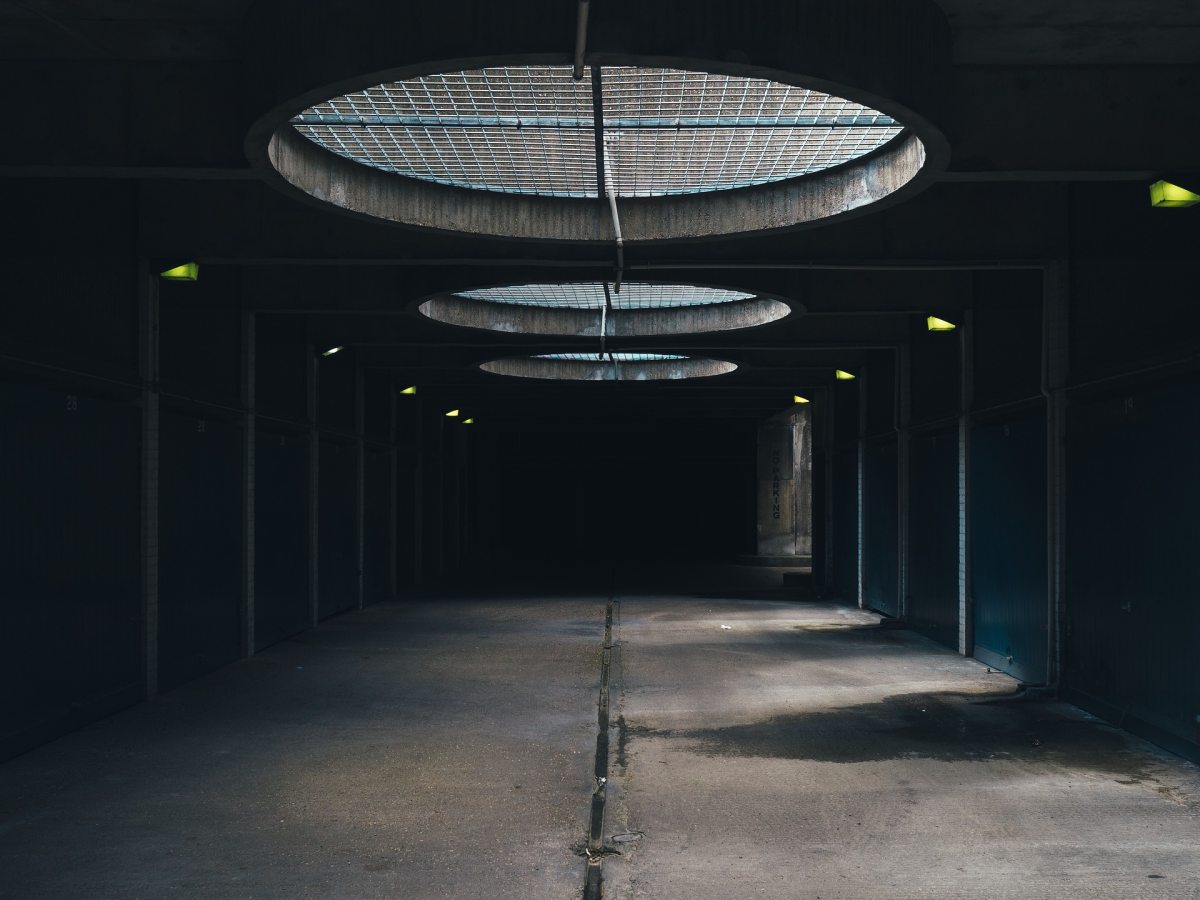 underground_2618567_1920.jpg