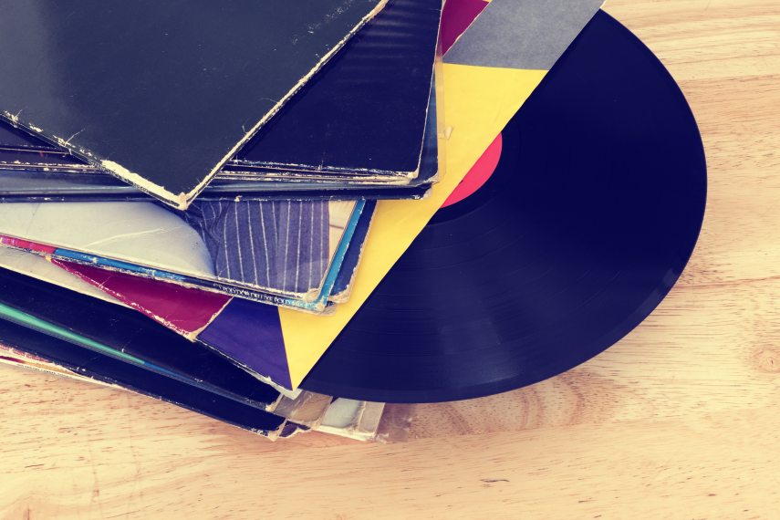 music_vinyl_wing_wood_track_vintage_648792_pxherecom.jpg