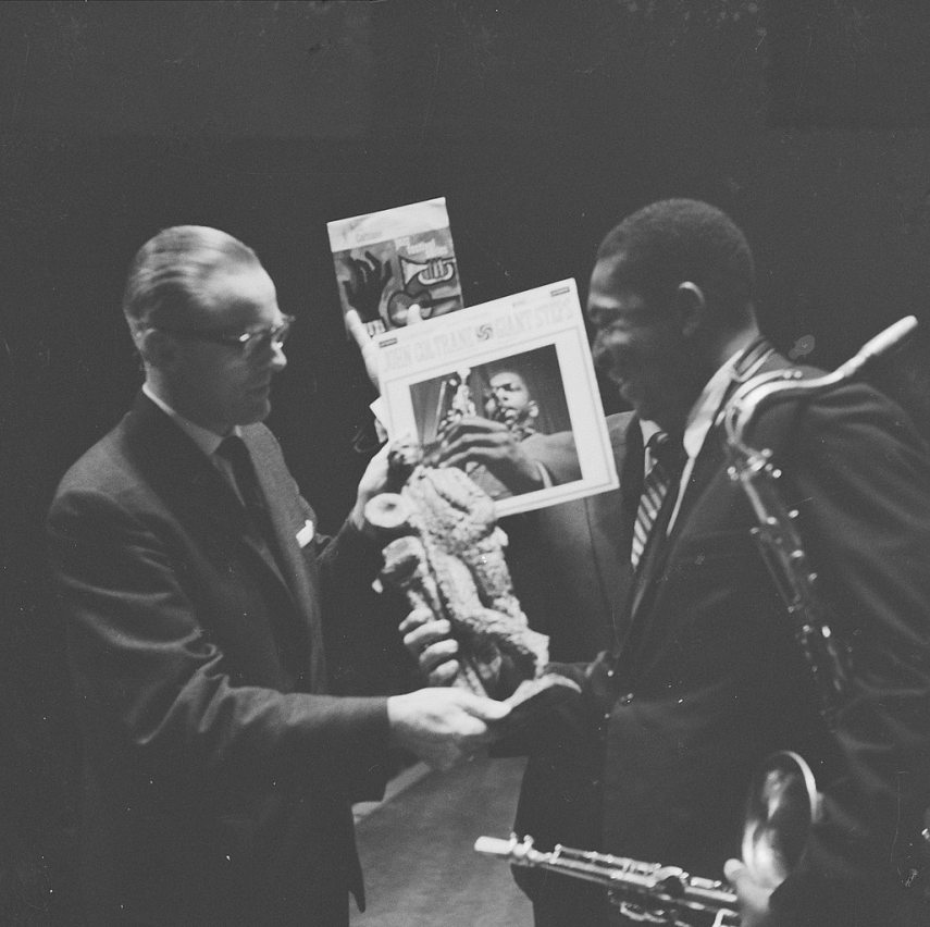1028px_uitreiking_edison_aan_john_coltrane_in_concertgebouw_bestanddeelnr_913_2045.jpg