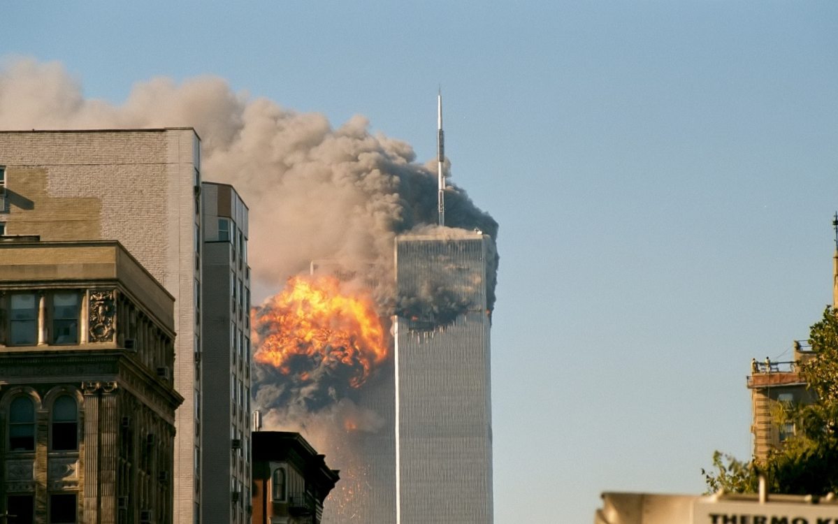 ua_flight_175_hits_wtc_south_tower_9_11.jpeg