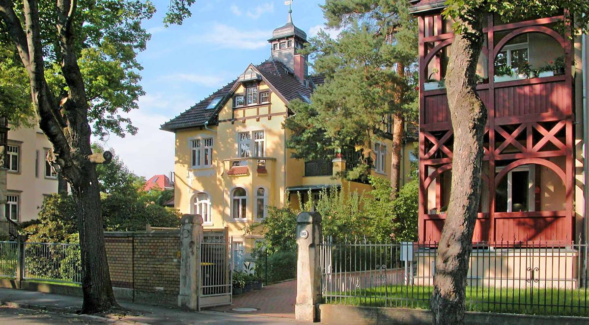 drezda_klotzsche.jpg