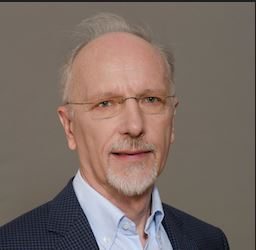 scholz_l.JPG