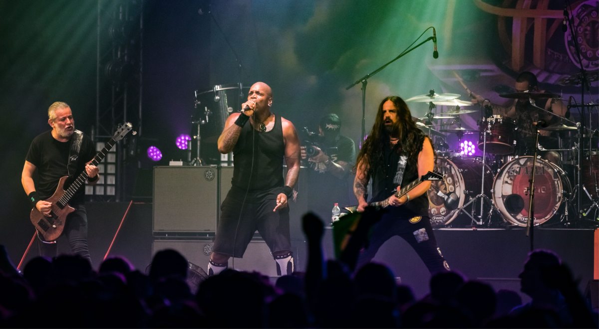 sepultura.jpg