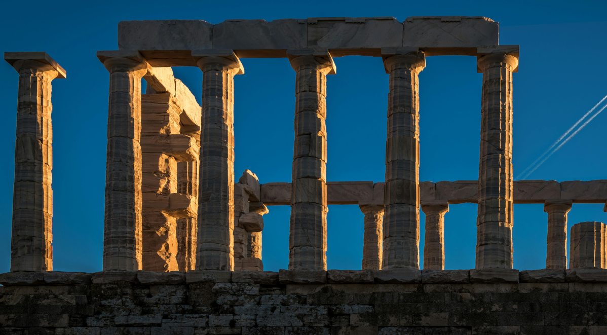 acropolis.jpg